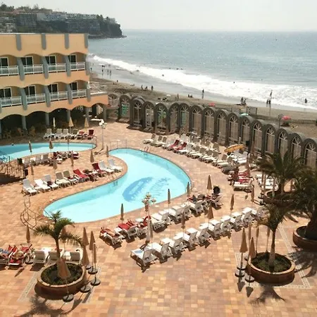 Club فندق San Agustín