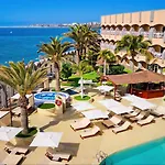 Club 4*