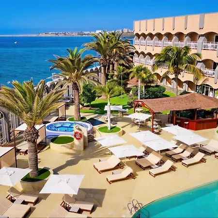 Club 4*